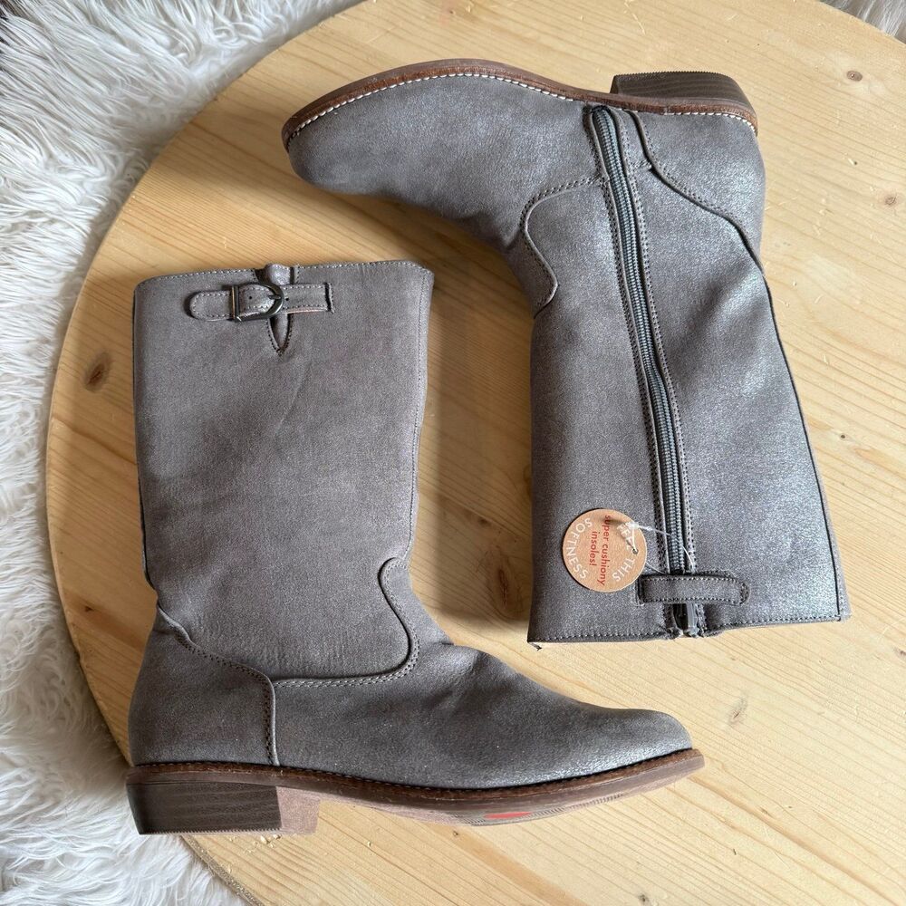 Hanna Andersson boots Size 4